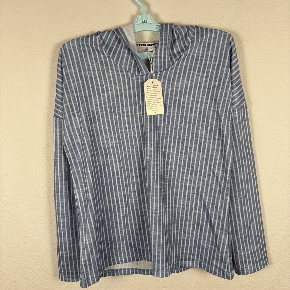 Exclusive Womens Sweatshirt Sz M Medium Long Sleeve Striped New With Tags